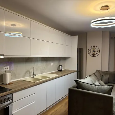 Apartment Arya *